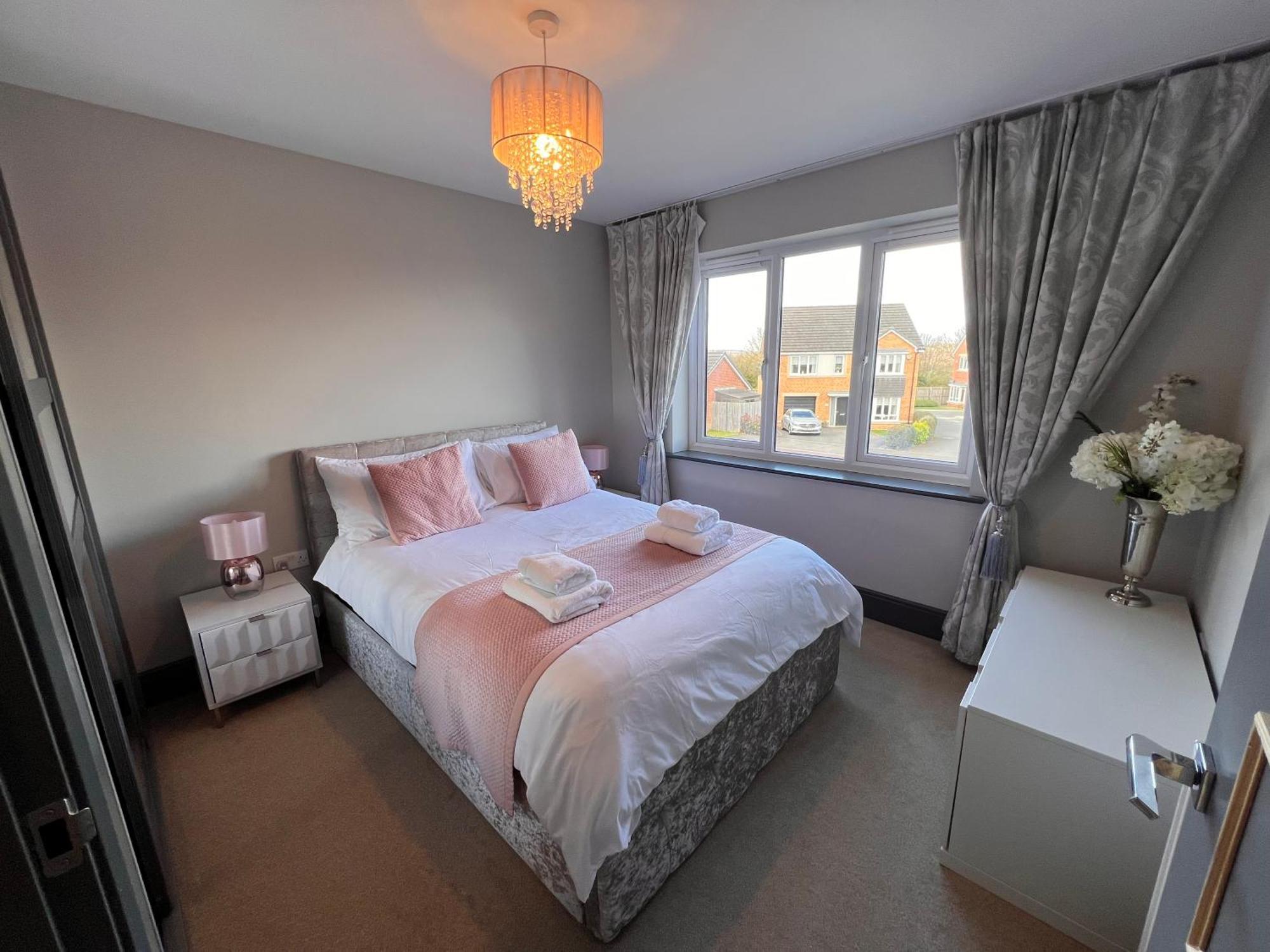 Luxury Durham Home In Dh1, Free Parking, No Fees Bagian luar foto